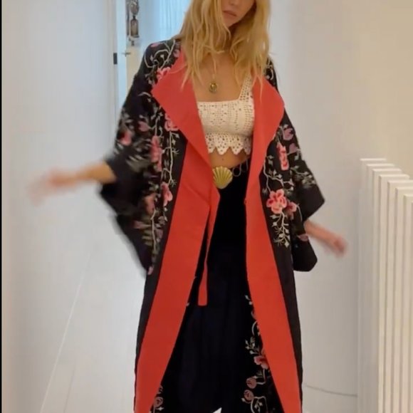 Chasing Unicorns Just Like Heaven Silk Satin Long Kimono - Picture 3 of 11